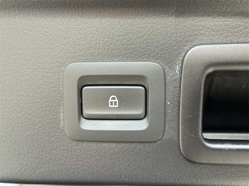 Used 2024 MAZDA CX-30 AWD 2.5 S w/ Select Sport Pkg image 14