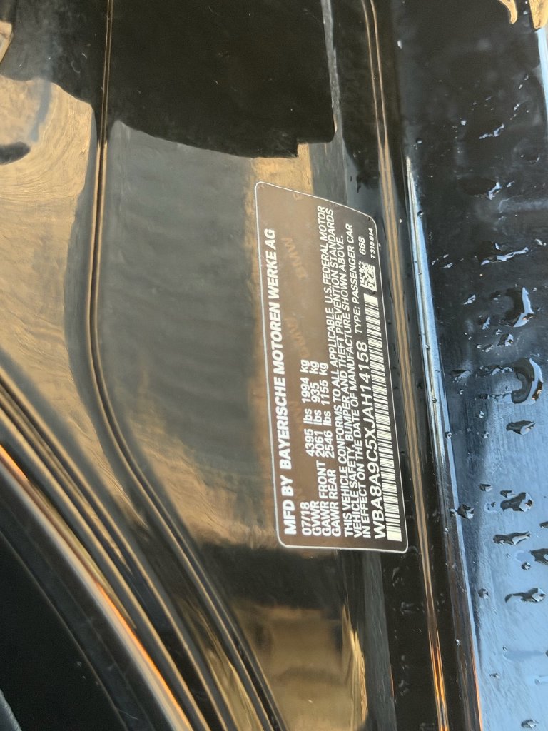 Used 2018 BMW 320i Sedan RWD image 18