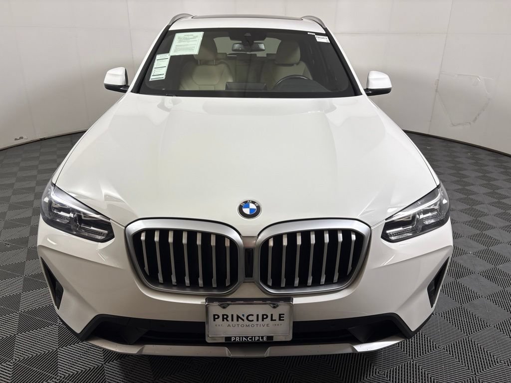 Used 2023 BMW X3 sDrive30i w/ Convenience Package RWD image 3