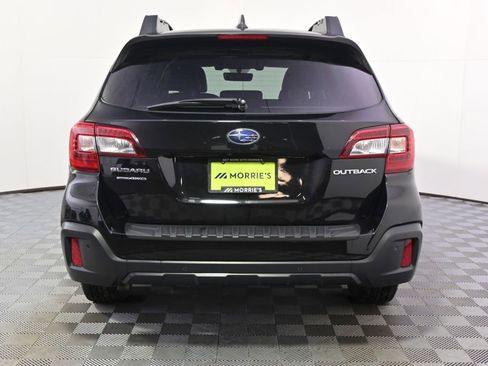Used 2018 Subaru Outback 2.5i Limited image 5