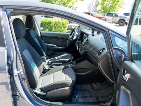 Used 2014 Kia Forte EX FWD image 10