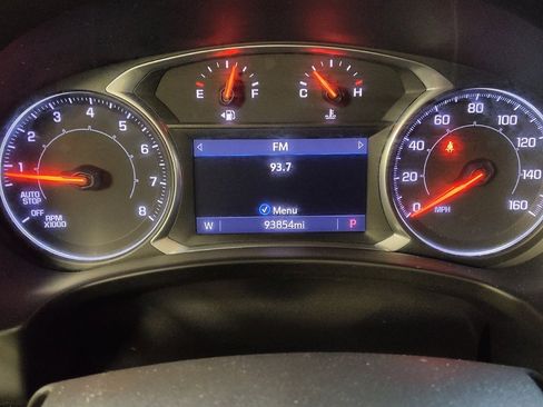 Used 2020 GMC Terrain SLT w/ Preferred Package image 23