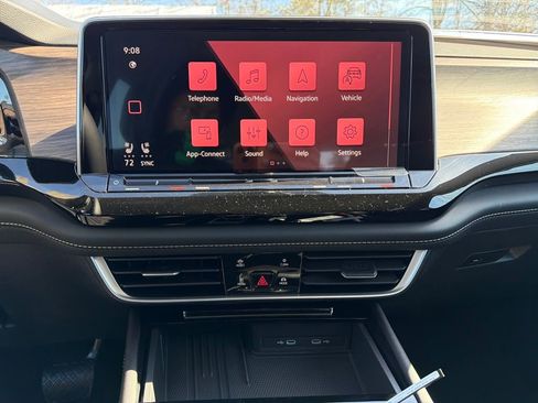 New 2026 Volkswagen Atlas SEL image 19