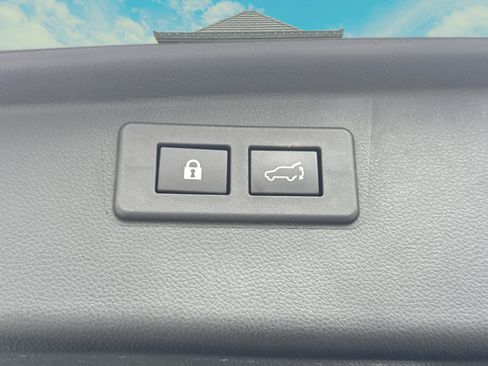 Used 2020 Subaru Outback Touring XT image 6