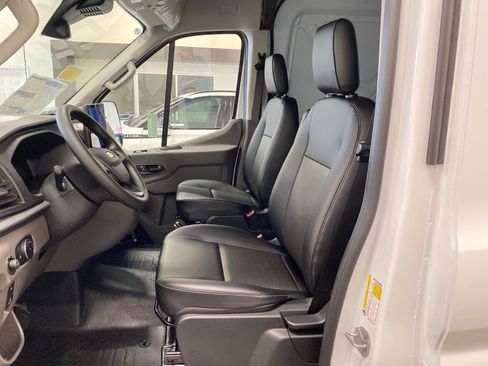 New 2026 Ford Transit 350 148 Medium Roof RWD image 13