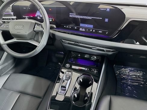 Used 2025 Audi A5 2.0T Premium w/ Convenience Package image 6