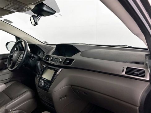 Used 2016 Honda Odyssey Touring Elite image 30
