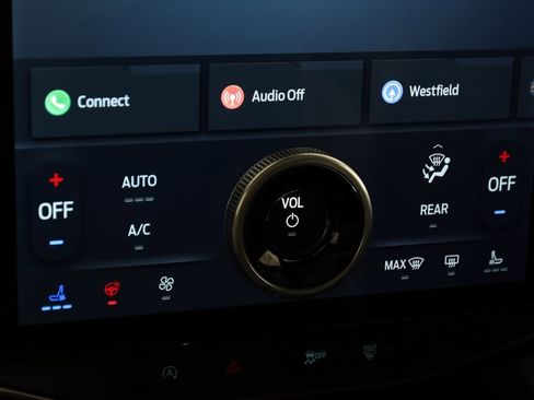 Used 2024 Ford Expedition Limited image 33