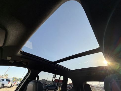 New 2026 Buick Enclave Sport Touring w/ Power Package image 53