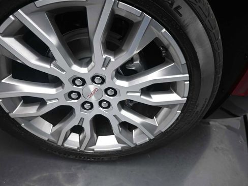 New 2026 GMC Acadia Denali w/ Super Cruise Package image 32