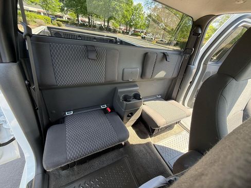 Used 2006 Chevrolet Colorado LT w/ LT Preferred Equipment Group image 9