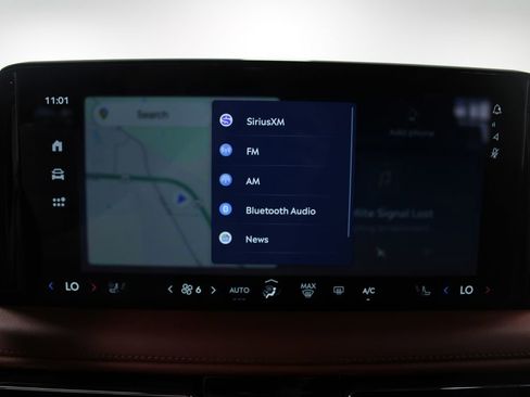 Used 2025 Lincoln Aviator Reserve image 48