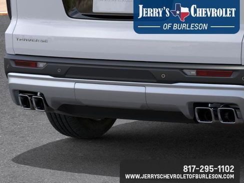 New 2026 Chevrolet Traverse LT w/ Driver Confidence Package image 17