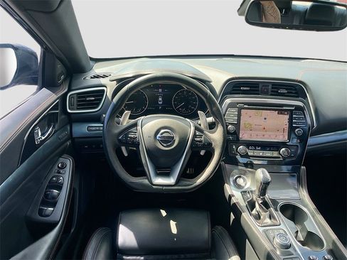Used 2022 Nissan Maxima SR w/ Sport Mat Group image 24