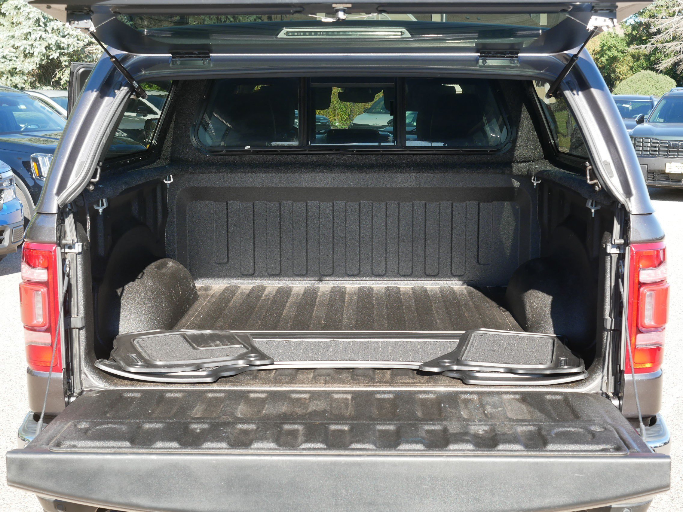 Used 2021 RAM 1500 Limited AWD/4WD image 21