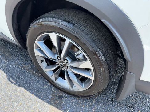 Used 2023 INFINITI QX60 Luxe w/ Cargo Package AWD/4WD image 9