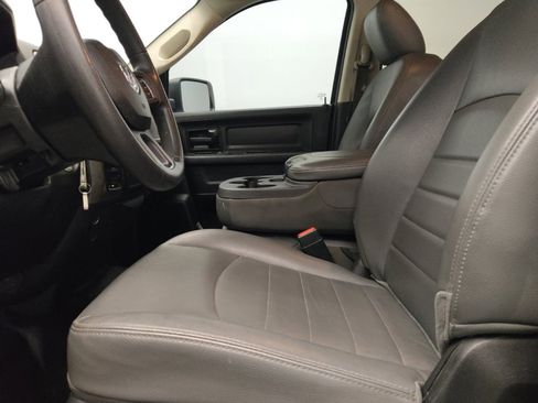 Used 2019 RAM 1500 Tradesman AWD/4WD image 17