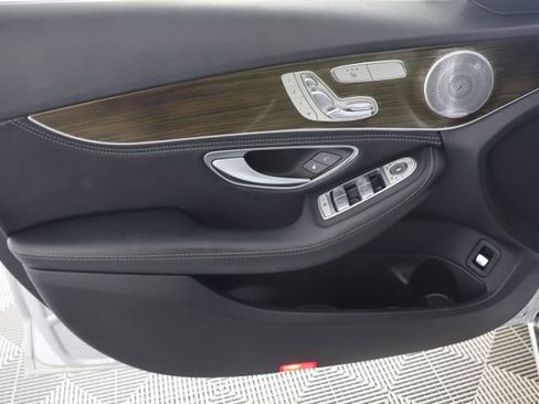 Used 2015 Mercedes-Benz C 300 4MATIC Sedan image 24