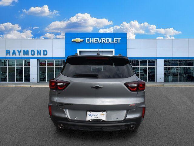 Used 2026 Chevrolet TrailBlazer RS w/ Convenience Package AWD/4WD image 4