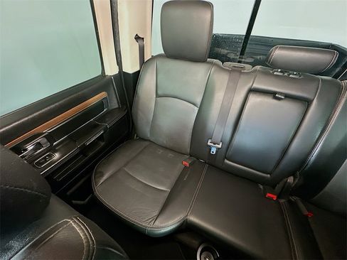 Used 2013 RAM 3500 Laramie w/ Convenience Group image 12