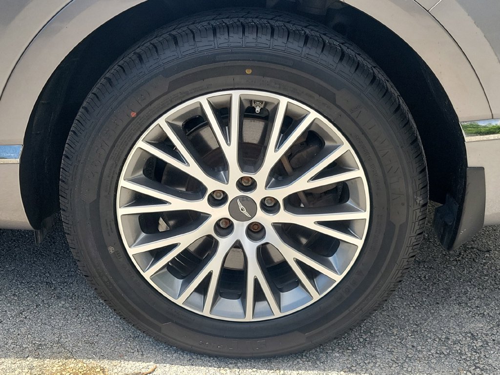 Used 2021 Genesis GV80 2.5T AWD/4WD image 12