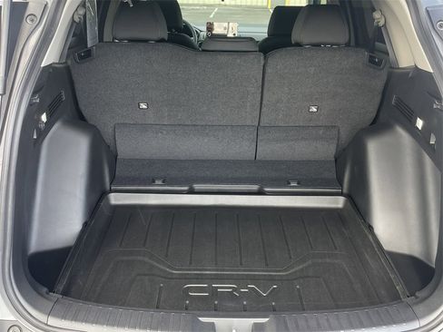 Used 2025 Honda CR-V EX image 8
