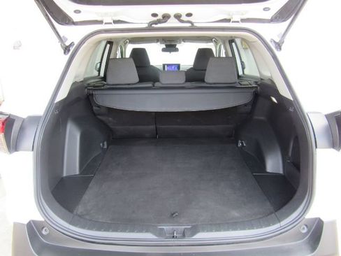 Used 2025 Toyota RAV4 XLE image 24