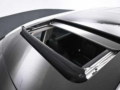 Certified 2023 Nissan Rogue Platinum w/ Platinum Premium Package image 24