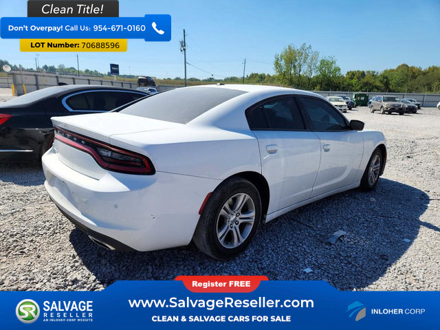 Used 2021 Dodge Charger SXT w/ Leather Interior Group RWD image 4