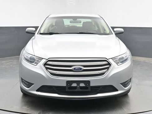 Used 2013 Ford Taurus SEL FWD image 3