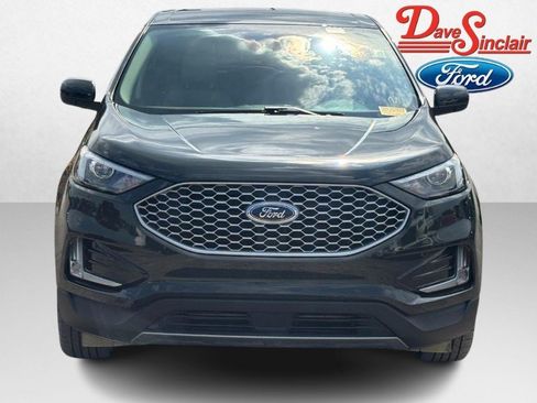 Used 2024 Ford Edge SEL w/ Convenience Package AWD/4WD image 2