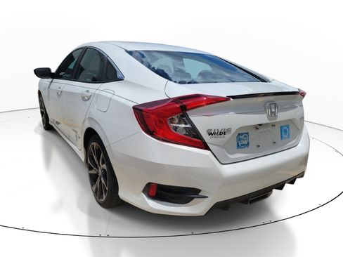 Used 2020 Honda Civic Sport image 4