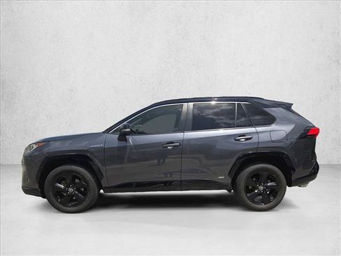 Used 2021 Toyota RAV4 XSE AWD/4WD image 8