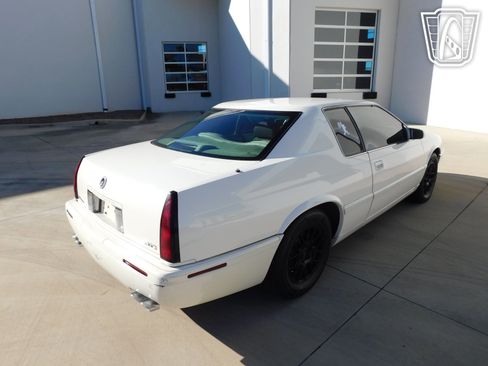 Used 2002 Cadillac Eldorado Collector's Edition image 25