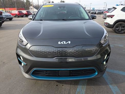 Used 2022 Kia Niro EX w/ Cold Weather Package image 2