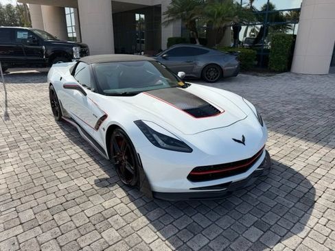 Used 2014 Chevrolet Corvette Stingray Convertible w/ 3LT Preferred Equipment Group RWD image 2
