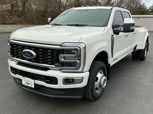 New 2026 Ford F350 Platinum w/ Platinum Plus Package image 9