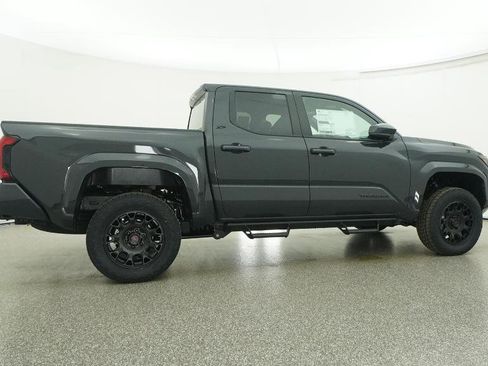 New 2026 Toyota Tacoma SR5 image 30