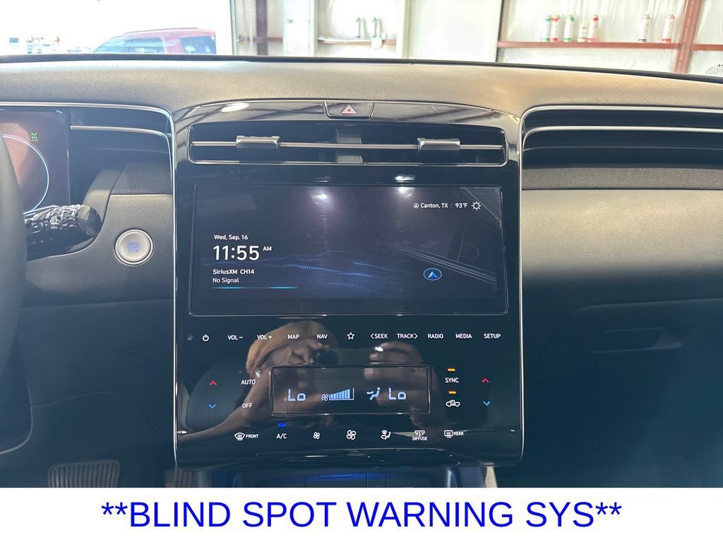 Used 2024 Hyundai Santa Cruz Limited AWD/4WD image 24