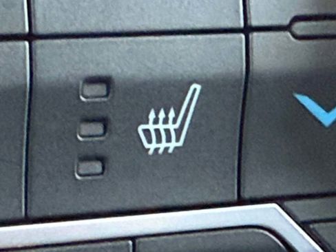 New 2025 Jeep Gladiator Sport image 32