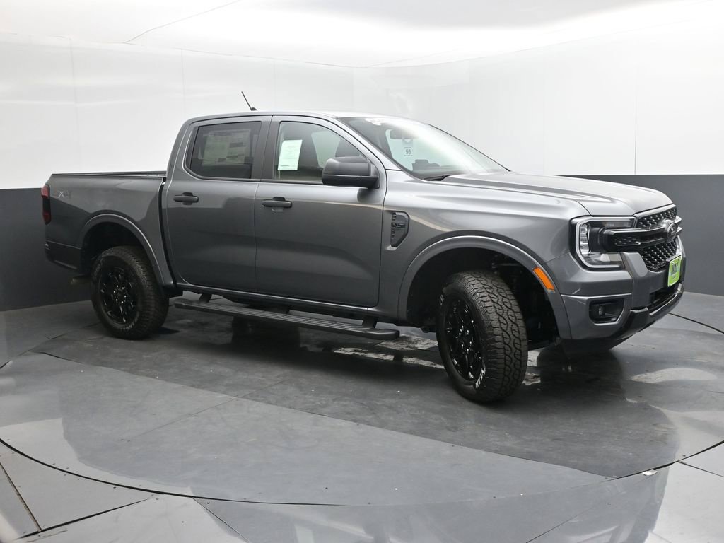 New 2026 Ford Ranger XLT w/ Black Appearance Package AWD/4WD image 31