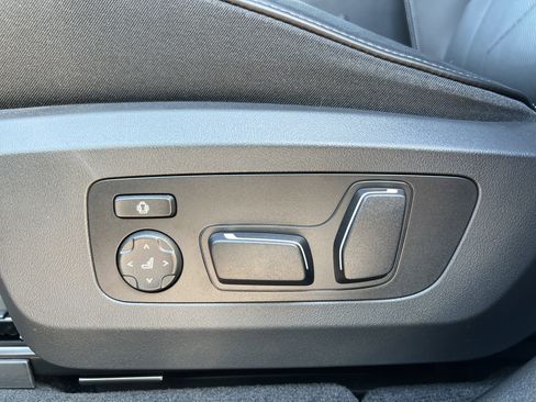 Certified 2025 BMW X3 xDrive30i image 36