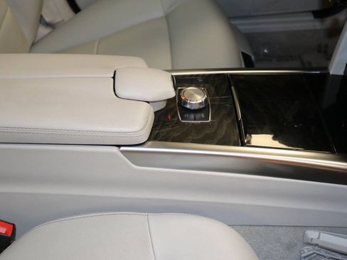 Used 2015 Mercedes-Benz E 350 Sedan image 46