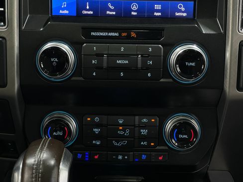 Used 2020 Ford F150 Limited AWD/4WD image 25