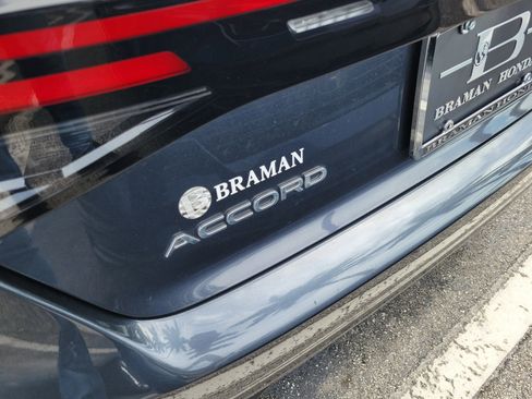 Certified 2023 Honda Accord LX image 5