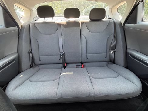 Used 2025 Kia K4 FWD image 38