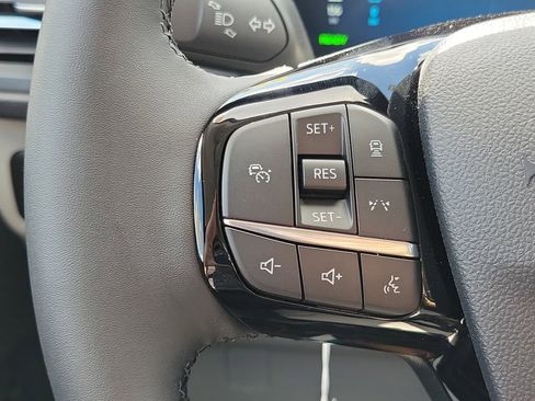 New 2025 Ford Escape Base w/ PHEV Premium Package image 13