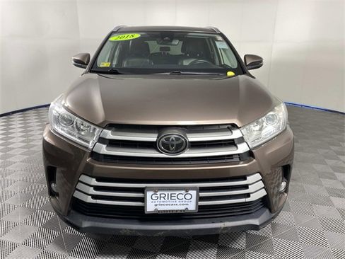 Used 2018 Toyota Highlander XLE w/ Protection Package #3 image 3