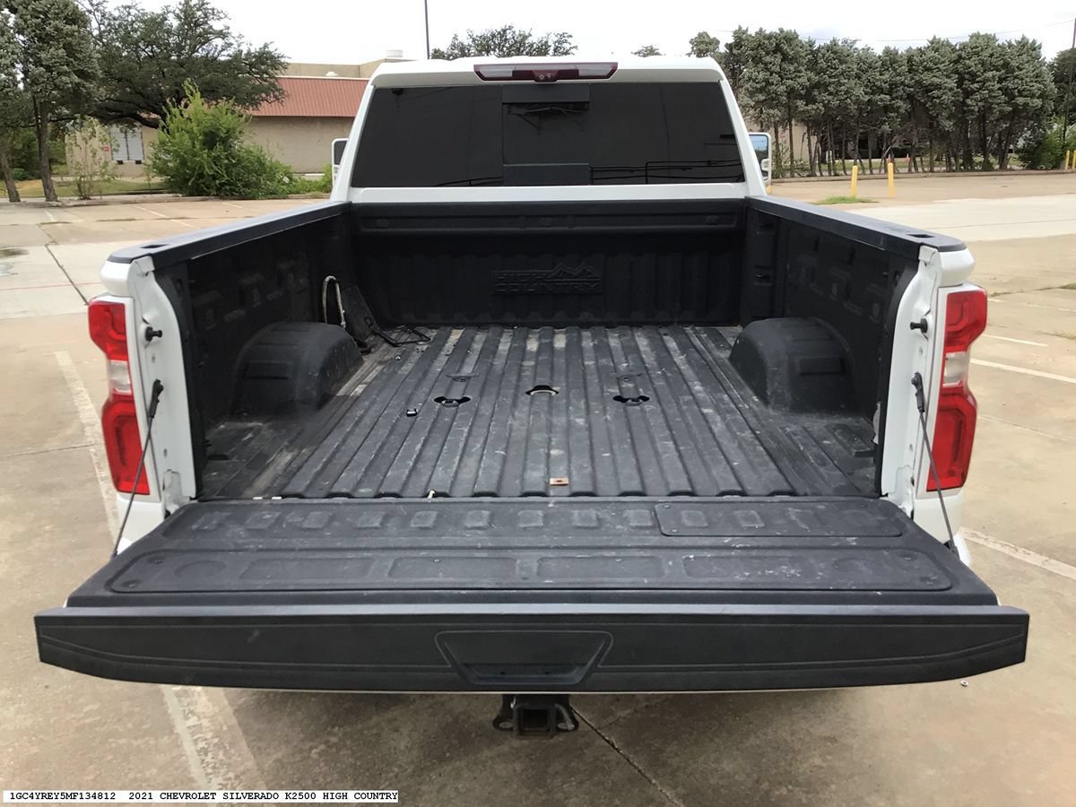 Used 2021 Chevrolet Silverado 2500 High Country w/ Z71 Off-Road Package AWD/4WD image 10