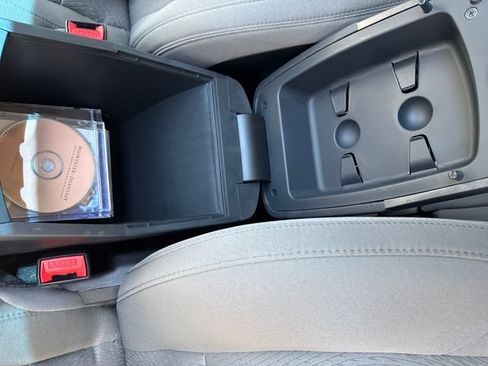 Used 2018 Hyundai Santa Fe Sport w/ 2.4L Value Package 02 FWD image 22